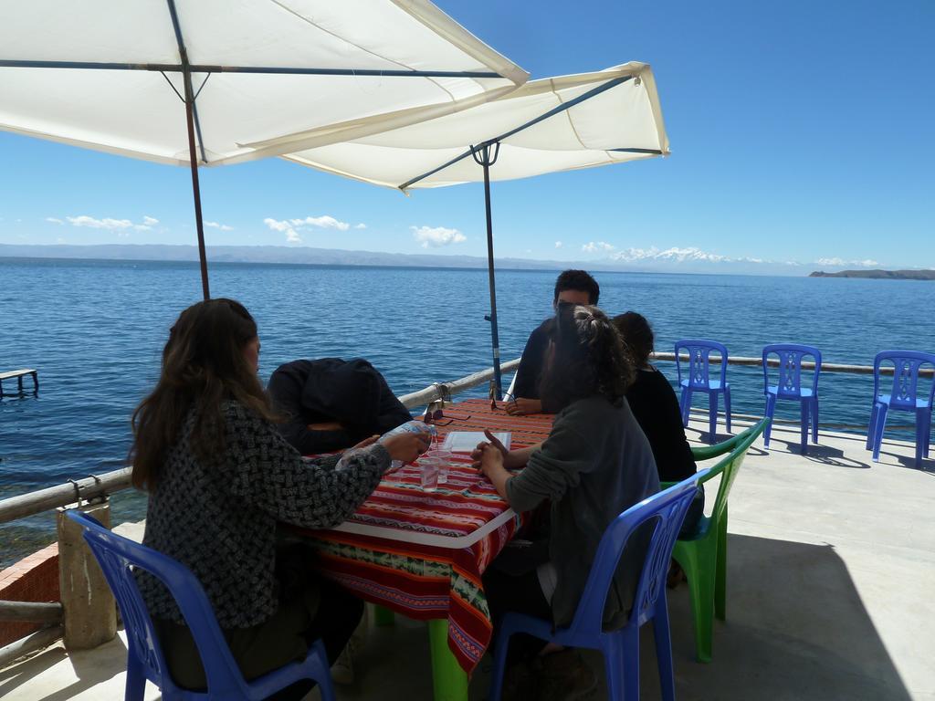 Отель Hostal Puerto Yumani Исла-дель-Соль Экстерьер фото