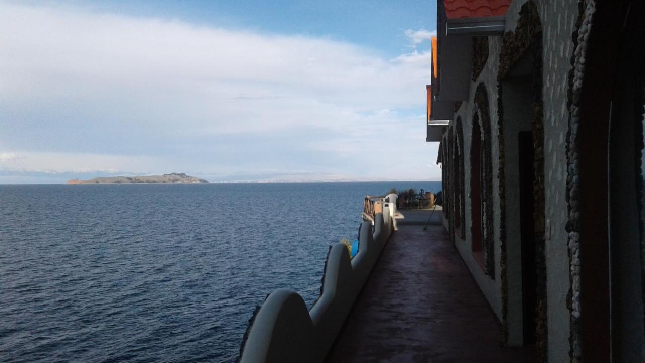 Отель Hostal Puerto Yumani Исла-дель-Соль Экстерьер фото